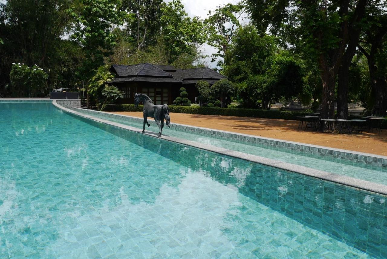 Phumontra Resort ناخون نايوك المظهر الخارجي الصورة